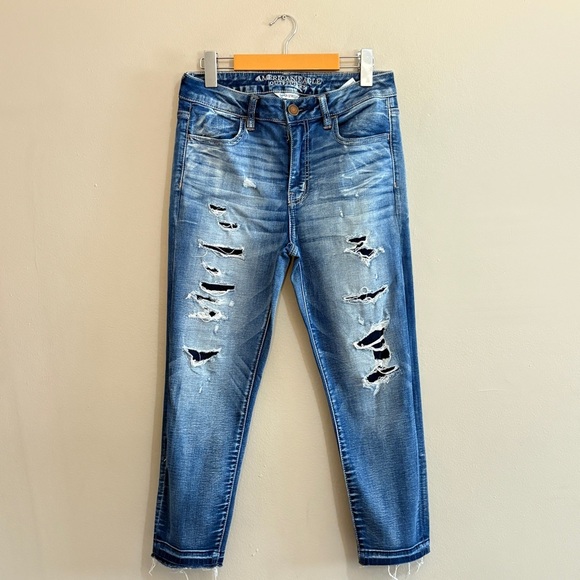 American Eagle Outfitters Distressed Denim Capri Jeans - Picture 1 of 16